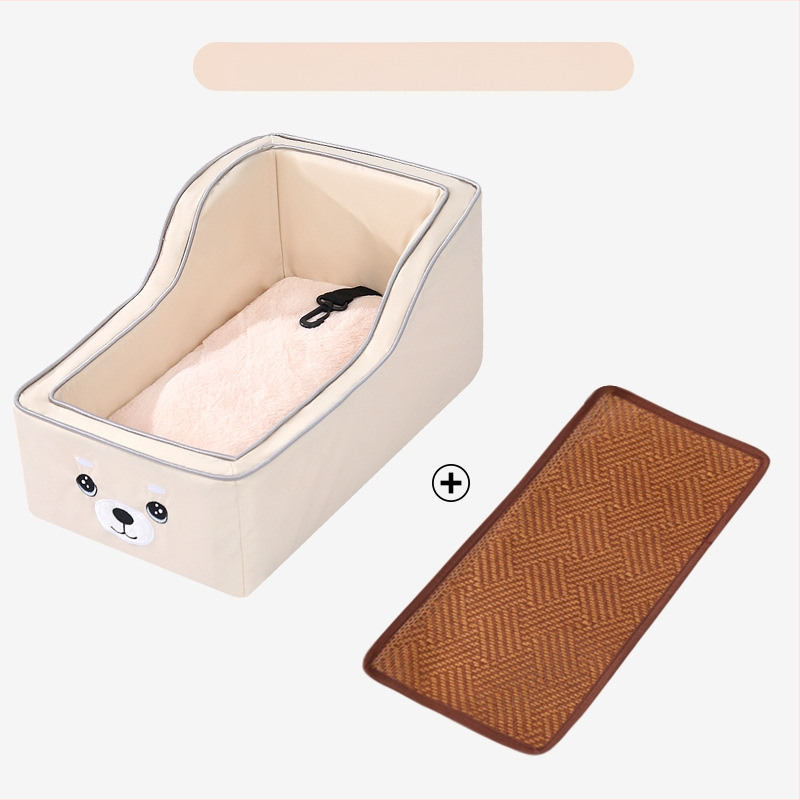 Keskjuhtimisega autokuut lemmiklooma autokuut väikese koera auto koera turvatool kassi esiosa autosõidu artefakt