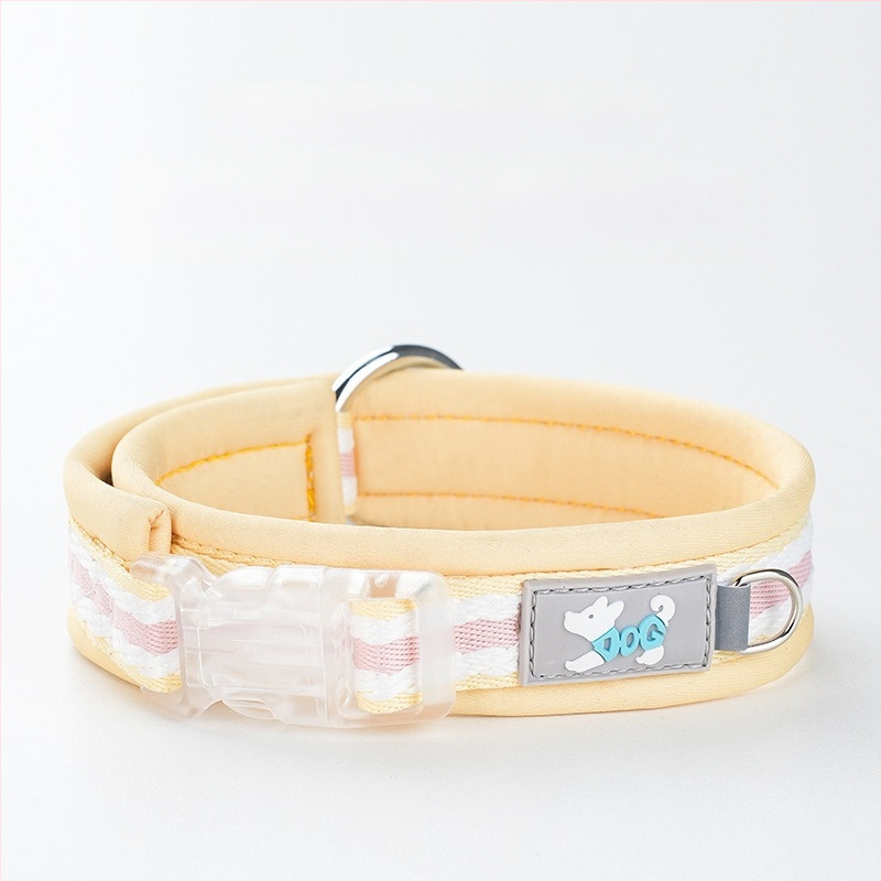 Piiriülene koerakaelarihm, kosmosepuuvillast hingav plahvatuskindel koerarihmaga kaelarihm, mis sobib keskmise suurusega koertele