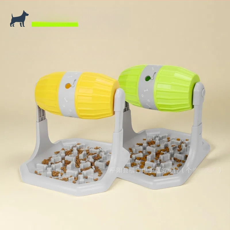 Piiriülene lemmikloomade mänguasja lekkepalliga veeretav söötja igavuse leevendamiseks. Koerte treenimiseks mõeldud lämbumisvastane söötmiskauss väikestele koertele.