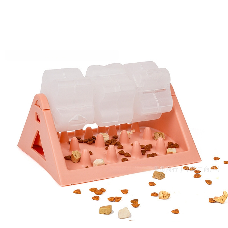 Piiriülene lemmikloomade mänguasja lekkepalliga veeretav söötja igavuse leevendamiseks. Koerte treenimiseks mõeldud lämbumisvastane söötmiskauss väikestele koertele.