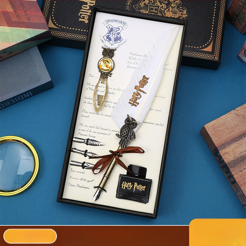 Euroopa retro maagiline kolledži sulepea kinkekarbis sulepea inglise tuulekäe konto päevikupliiats allkirjapliiats hulgimüük