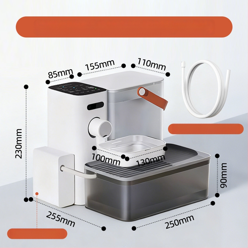 Amazon Explosions kassi veejaotur, mis tühjendab lemmiklooma automaatset veesööturit, lahti ühendatud nutika koera veejaoturit