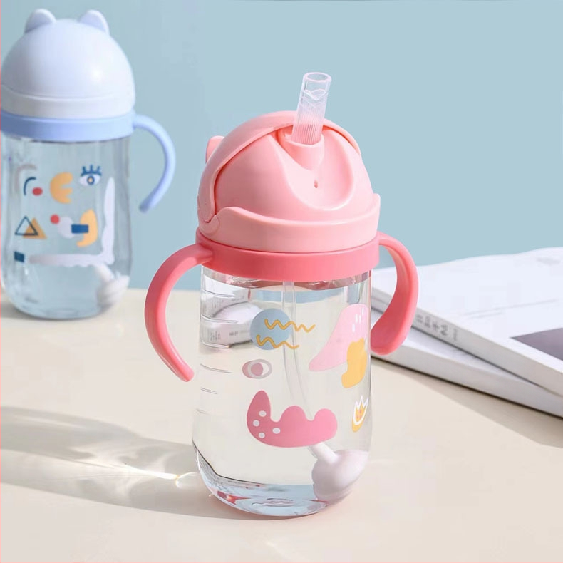 Yi Tong 2642 Cartoon Cat laste iminapp 350ml uus lasteaia beebiõpilase plasttopsi rihm