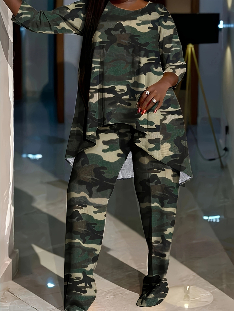 Naiste pluss-suuruses vabaaja ülikond, pluss-suuruses lühike eest ja pikk tagant asümmeetriline ümara kaelusega topp ja lahtised püksid, kaheosaline komplekt