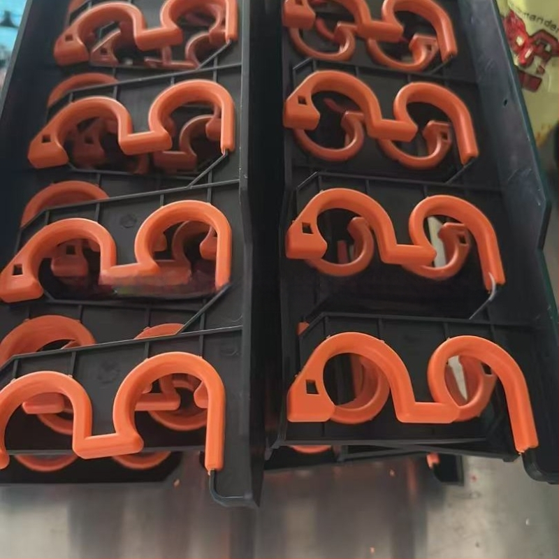 Uus piiriülene õngehoidja garaaži õngehoidjale