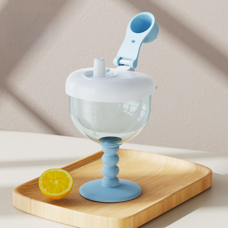 Kūdikių mokymosi geriamojo puodelio taurė PP medžiagos namų apyvokos vaikams skirta šiaudelio formos puodelis, apsaugantis nuo kritimo, pieno puodelis su svarstyklėmis, didmeninė prekyba