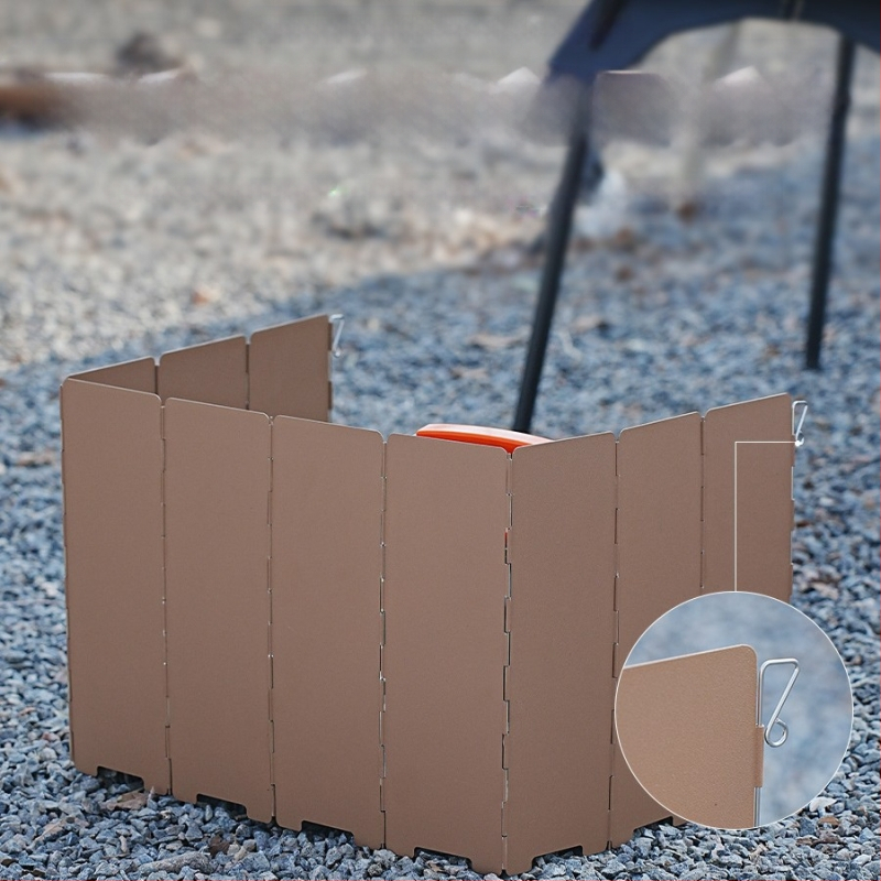 Telkimisvarustusega välistingimustes kasutatav kokkupandav tuule suunaja rauast kassettahju mitmekülgne tuulekindel kate kümme korda äge pliit tuulekindel laud hulgimüük