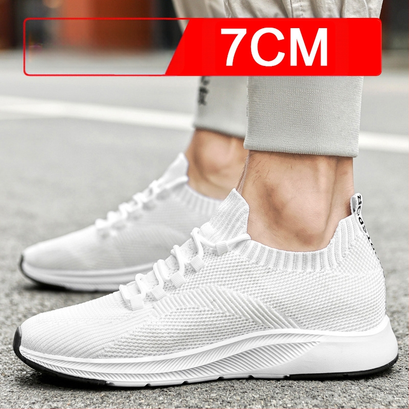 Suvised nähtamatud kõrgust suurendavad meeste kingad 7cm hingavast lendava kootud võrgust kõrgust suurendavad kingad meeste valged tossud vabaaja lauakingad