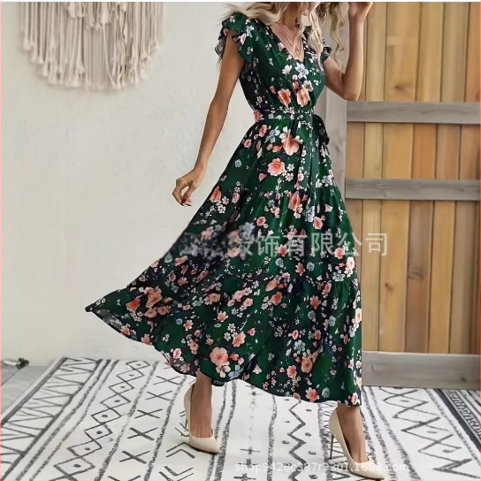 Naiste pluss-suuruses uued 2025. aasta Euroopa ja Ameerika Amazoni piiriülesed suvised uued naiste V-kaelusega trükiga pluusid