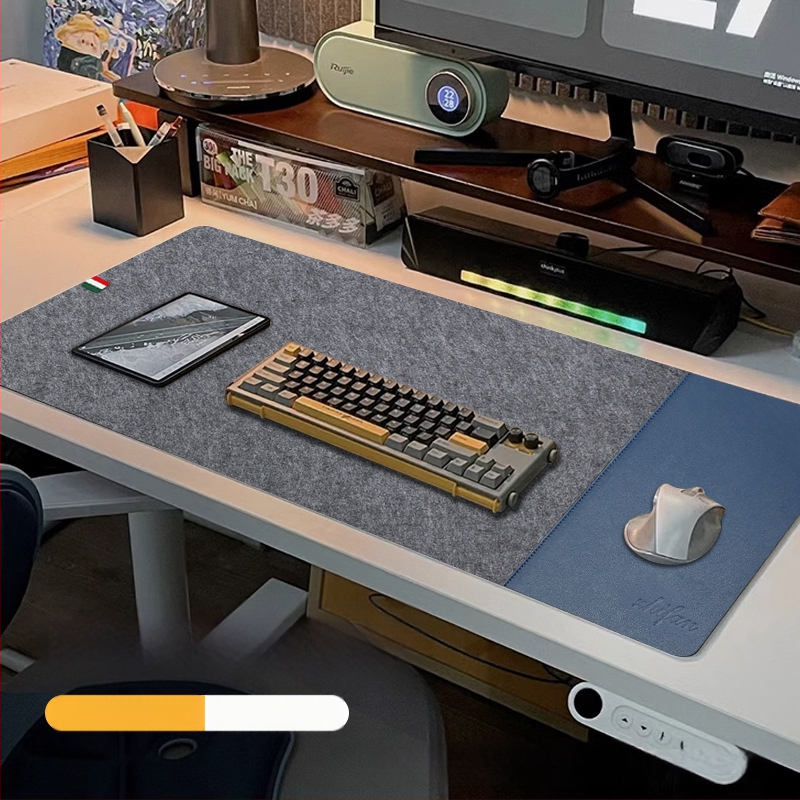 Hiirematt, vildist nahast sülearvutimatt, eriti suur plekikindel e-spordi mängulauamatt, kirjutusalus