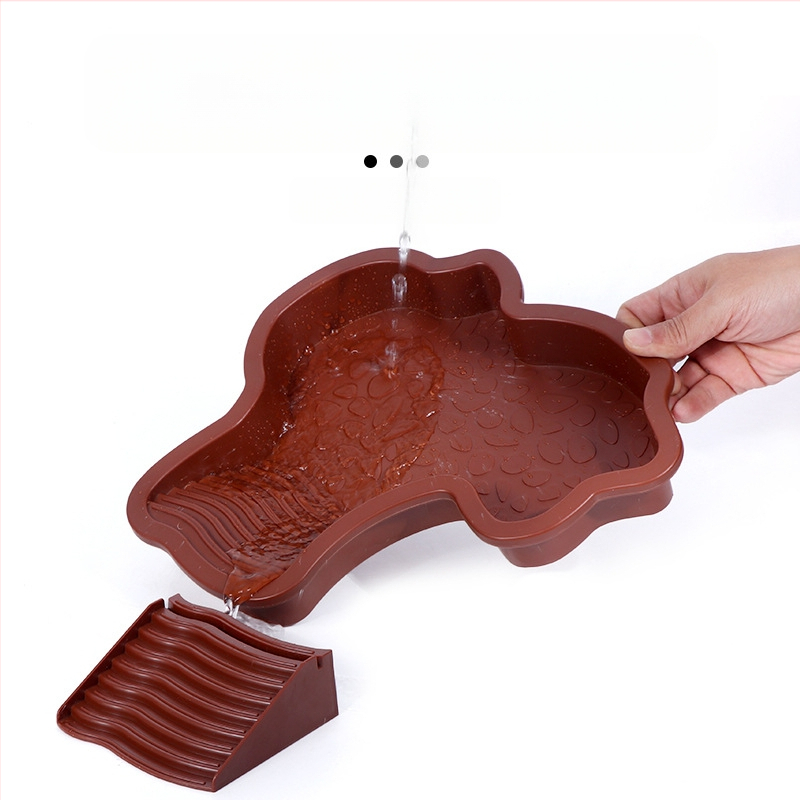 Poolveekilpkonnade vannibassein, kollase koorega kilpkonnad, kilpkonnade toitmisbassein, peesitamisplatvorm, kaheotstarbeline maismaa- ja veekilpkonnabassein, kukkumisvastane kilpkonnade vannikast