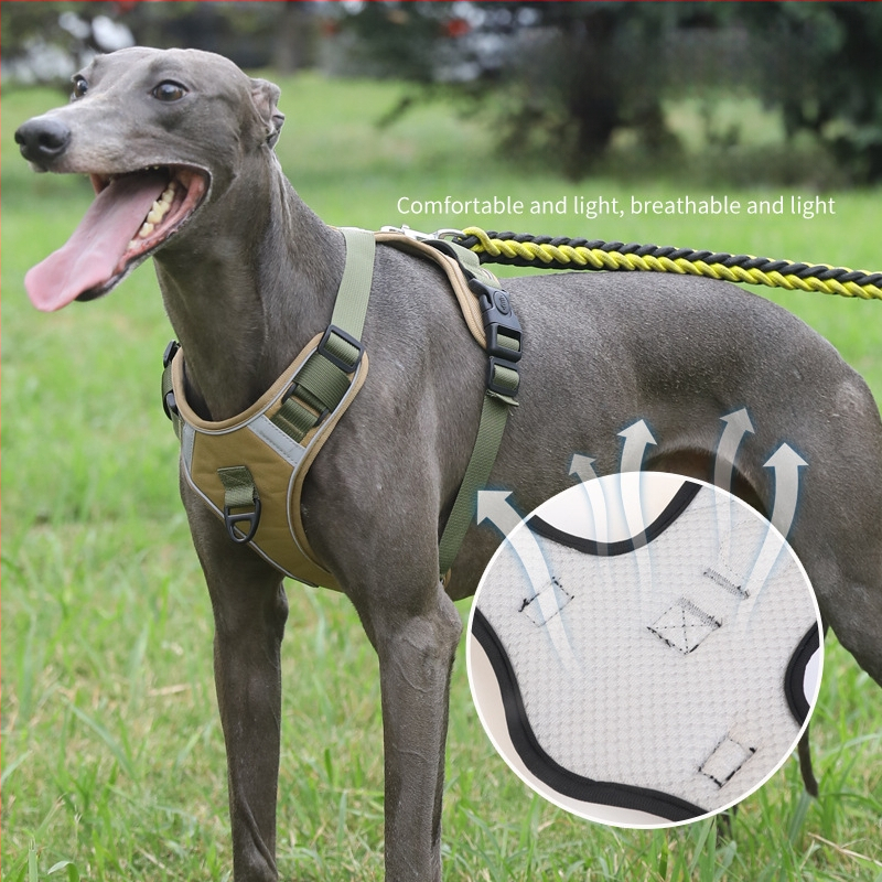 Nový cezhraničný hrudný popruh pre veľkých psov, protišmyková vesta odolná voči výbuchu, priedušná vesta s produktmi pre domáce zvieratá