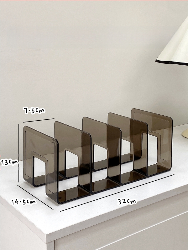 Krepšių laikymo spintos pertvaros plokštės laikymo lentynėlė krepšiams, sluoksniuotos krepšių lentynos, organizavimo demonstracinė lentyna