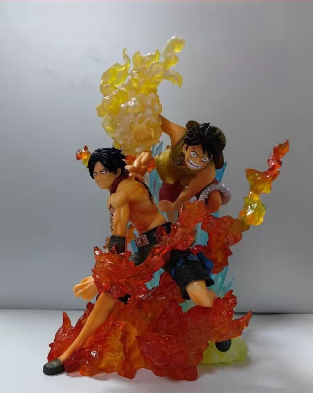 Animatsioon Pirate/Merekuningas Kimono Solon ja Soloni maa Kaunistused Käsitöö Modell Hulgimüük