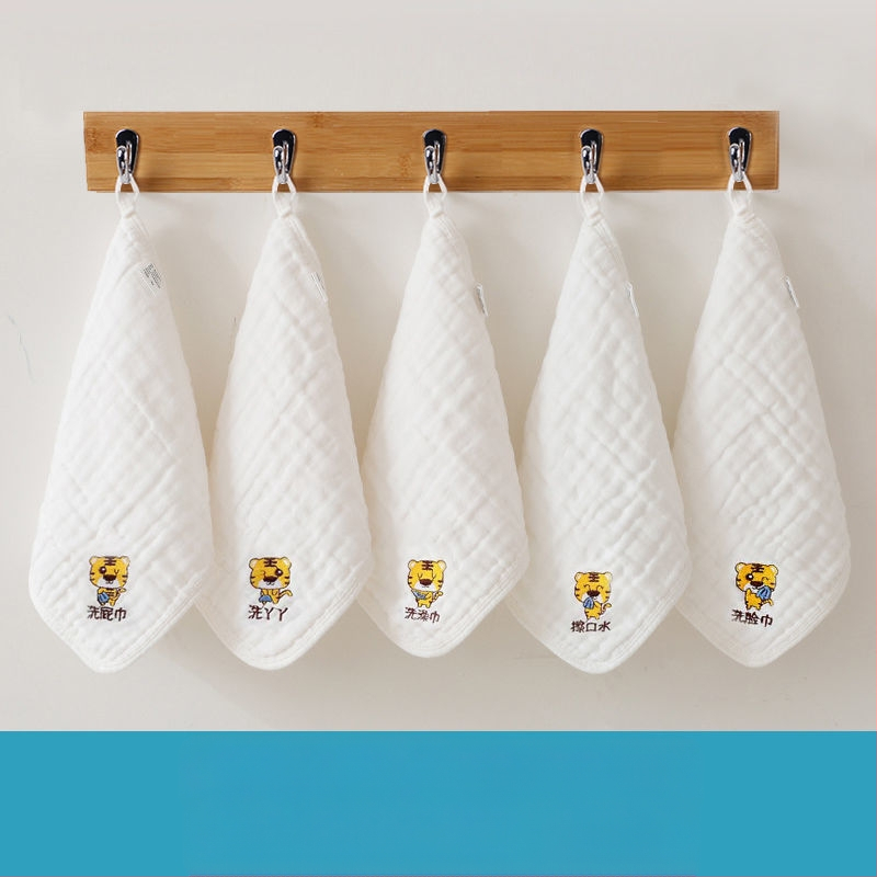 Kūdikio rankšluostis, kūdikio marlės rankšluostis, grynos medvilnės, labai minkštas, mažas kvadratas, plonas, vaikiškas marlės rankšluostis veidui prausti, nosinaitė