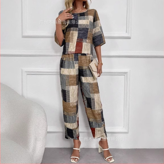 2025. aasta Euroopa ja Ameerika piiriülene moodne uus suvine geomeetrilise mustriga lühikeste varrukatega topp ja porgandipüksid