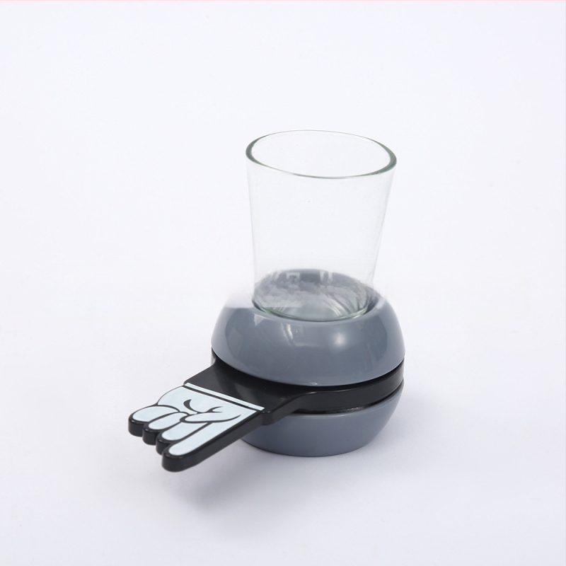 Kūrybingi pirštų patefonai vyno reikmenims Laisvalaikio ir pramogų vietoms, padedančioms piešti žaislinį puodelį, baudos vyno ruletės reikmenis, rekvizitai