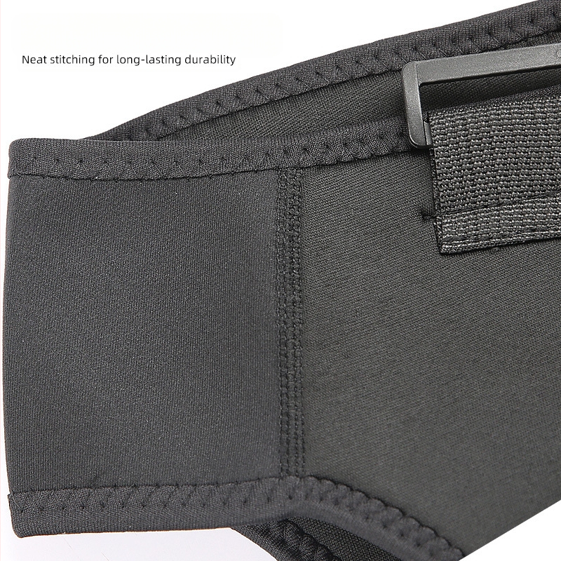 Nuimamas, dviem kryptimis reguliuojamas, hermetiškas, kvėpuojantis sportinis pečių paminkštinimas, dvigubas pečių dirželis, kryžminis pečių dirželis, dvigubas nugaros apsauginis dėklas.