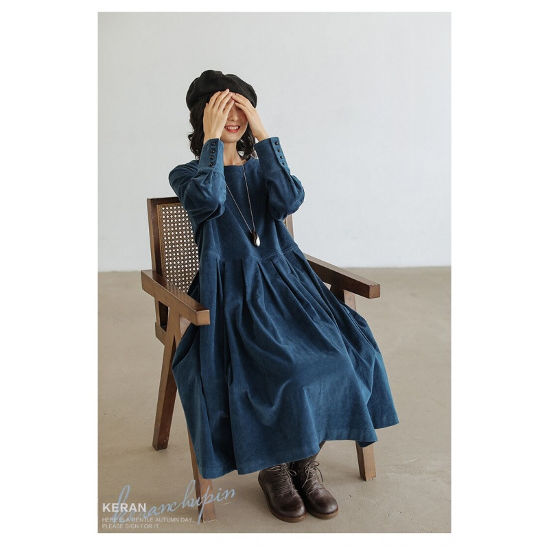 Артистична темпераментна кадифена рокля, есенна нова 2025 г., дълга пола с дълъг ръкав, жени