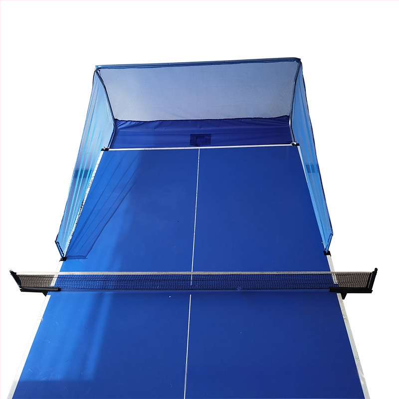 Stalo teniso kamuoliukų surinkimo tinklas, skirtas treniruotėms patalpose, blokuojantis stalo teniso kamuoliukų surinkimo tinklą, nešiojamą kamuoliukų rinkimo ir perdirbimo tinklą.