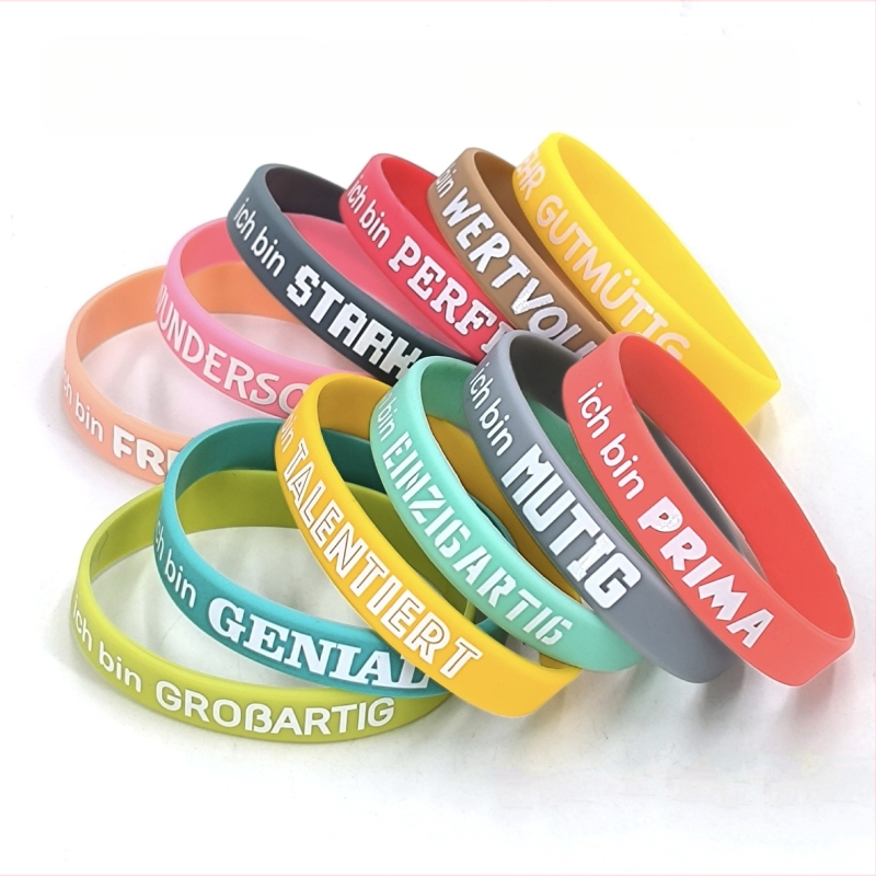 Piiriüleste plahvatuste värviline inspireeriv positiivse energiaga käepael meestele ja naistele saksa, inglise, inspireerivate tsitaatide ja silikoonist käevõru