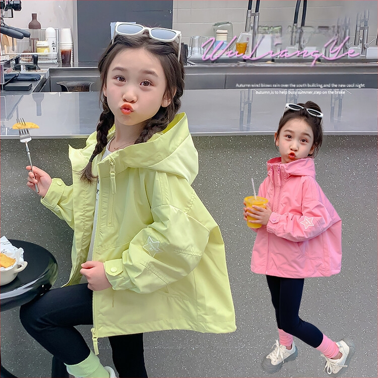 Νέο αντιανεμικό μπουφάν με κουκούλα για κορίτσια Άνοιξη & Φθινόπωρο Νέο μοντέρνο παιδικό μπουφάν με πεντάκτινο αστέρι Παιδικά ρούχα Χαριτωμένο μικρό αντιανεμικό