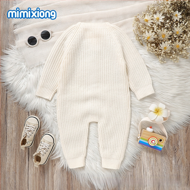 INS-i kuummüük sügis-talvisele uuele beebile kootud siiliga tikitud ülikond