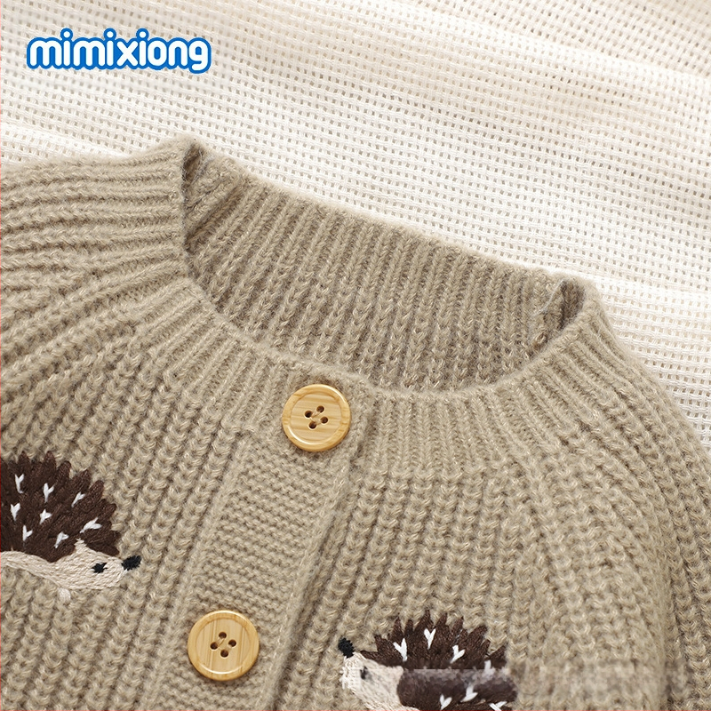 INS-i kuummüük sügis-talvisele uuele beebile kootud siiliga tikitud ülikond