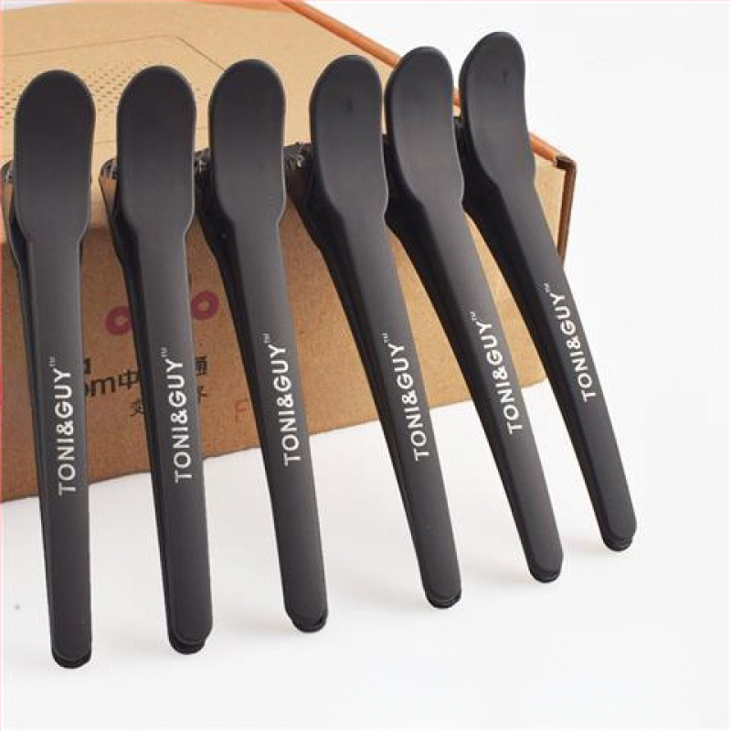 Pardiklapsu juukselõikus ja lokkide värvimine vaheseinaklamber juuksurisalongi professionaalne juukseklamber jälgita juuksuritooted juuksuriklamber