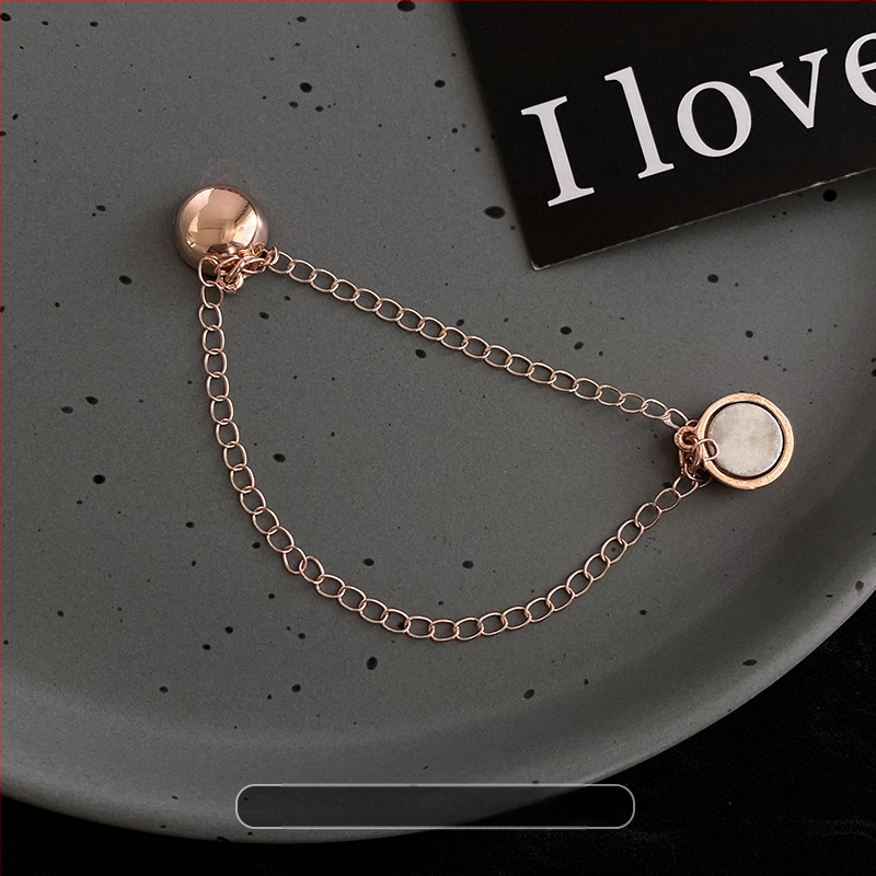 Mitmeotstarbeline T-särk, lühikesed püksid, jalaosaga pitsiline, artefaktäärega, pikk, lühike, ketiga, magnetilise pandlaga, õmblusteta äär, fikseeritud pandlaga