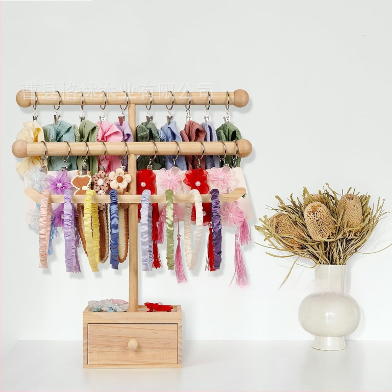 Puidust laste juuksepaelte hoiuriiul hoiukarbiga, beebiehete riiul, juuksepaelte ja peavõrudega vitriin, toodete vitriin