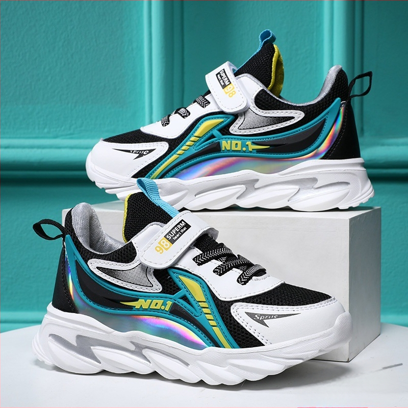 Jinjiangi tehase poiste kingad 2023 kevad- ja sügiskollektsioonist uued hingavad võrgust poiste tossud libisemiskindlad kulumiskindlad