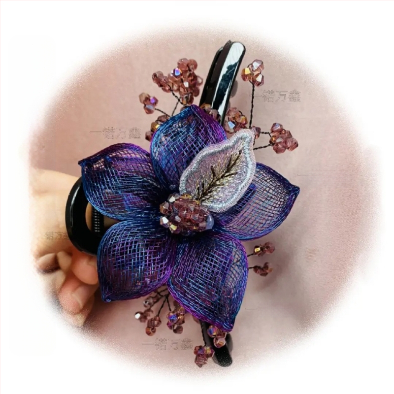 Korea stiilis luksuslik käsitsi valmistatud vasktraadist punutud lilleklamber, plastvaigust suur haikalamber pea tagaosas soengu tegemiseks