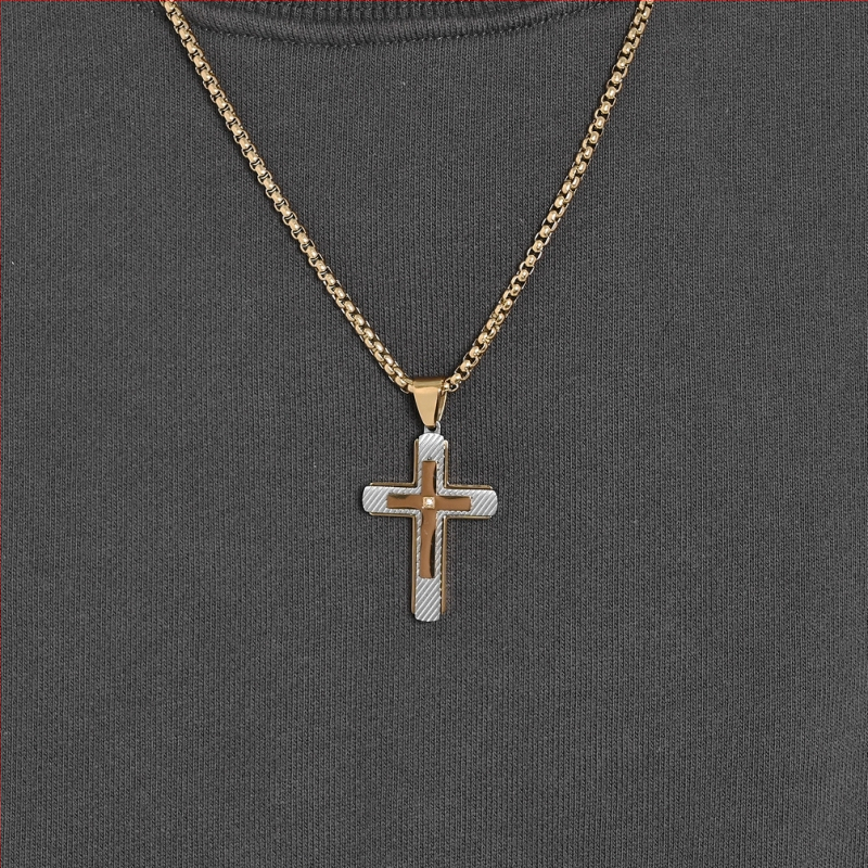 Oriģināla nerūsējošā tērauda trīsslāņu kombinēta tvīla divkrāsu krusta kulona personības nerūsējošā tērauda kaklarota, kas atbilst kakla ķēdītei