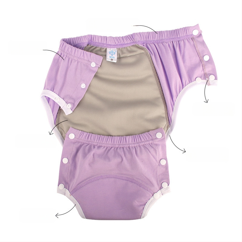 Naujos, tarpvalstybinės, plaunamos, medžiaginės sauskelnės suaugusiesiems, šlapimo nelaikymui, nepralaidžios sauskelnės, kelnaitės pagyvenusiems žmonėms, grynos medvilnės sauskelnės sandėlyje.