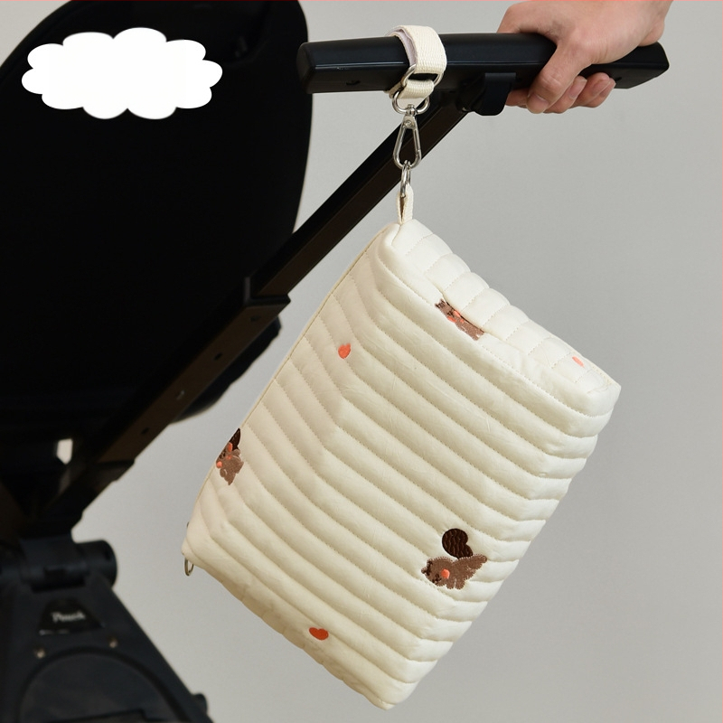 Korea Ins stiilis tikitud karuga tepitud lapsevankri riputuskott lukuga hoiukott emmekott emale ja beebile mähkmekott