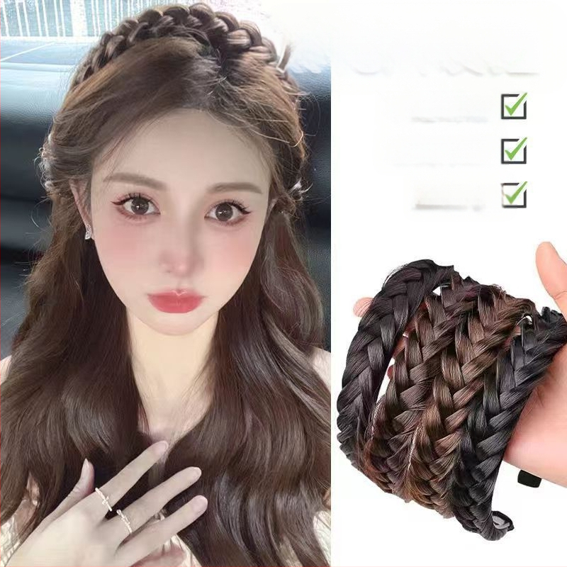 Perukas, elegantiškas, pūkuotas, vientisas, nematomas, antgamtinis, neslystantis, susuktas, žuvies kaulo formos kasos formos praplatintas galvos lankelis.