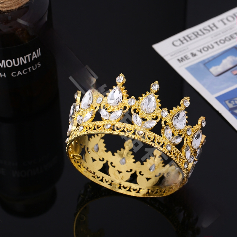 Piiriülene populaarne barokkstiilis pruudikroon, tiaara, kuninganna ballikleidi kroon erinevates värvides lillekaunistusega