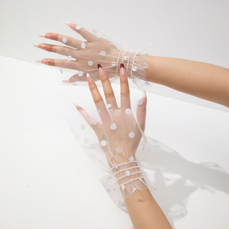 Piiriülesed Euroopa ja Ameerika enimmüüdud võrkkangast südamekujuliste täppidega varrukatega mansettide kaunistuste aksessuaaride disain, mitmekülgsed ja moodsad võltsmansetid