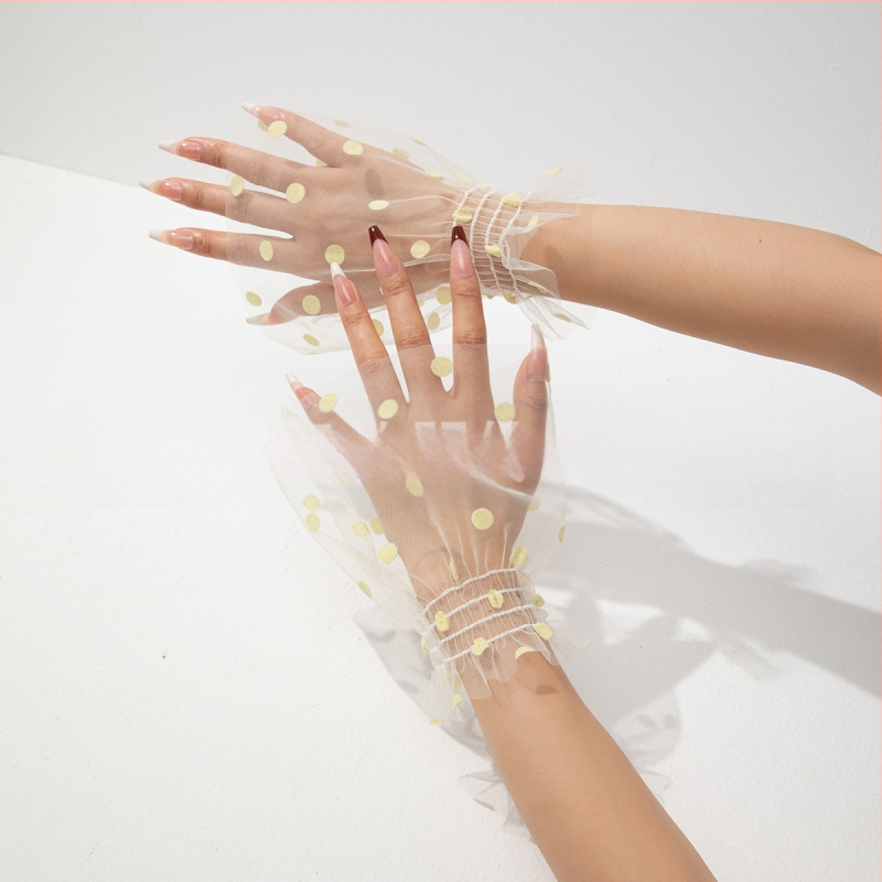 Piiriülesed Euroopa ja Ameerika enimmüüdud võrkkangast südamekujuliste täppidega varrukatega mansettide kaunistuste aksessuaaride disain, mitmekülgsed ja moodsad võltsmansetid