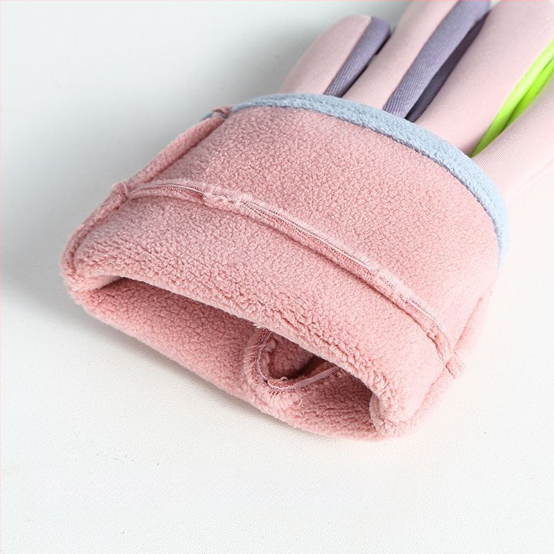 Mažo dinozauro vaikiškos šiltos pirštinės rudeniui ir žiemai, sustorintos ir aksominės, skirtos berniukams ir mergaitėms, neperšlampamos, atsparios vėjui, šalčiui ir vandeniui, važinėjimui dviračiu.