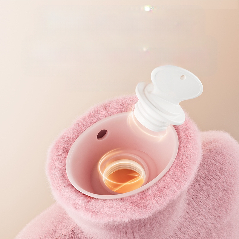 Piiriülese tootja multifilmidest valmistatud kuumaveepudeli täidetavad suured ja väikesed kuumaveekotid naistele kõhu ja käte soojendamiseks Amazonist