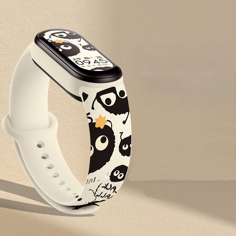 Moderna viedā aproce, sporta soļu skaitītājs, pielāgots fona attēls, modinātājs, sinhronizēti laika apstākļi, studentu pulkstenis, universāls viedtālruņiem