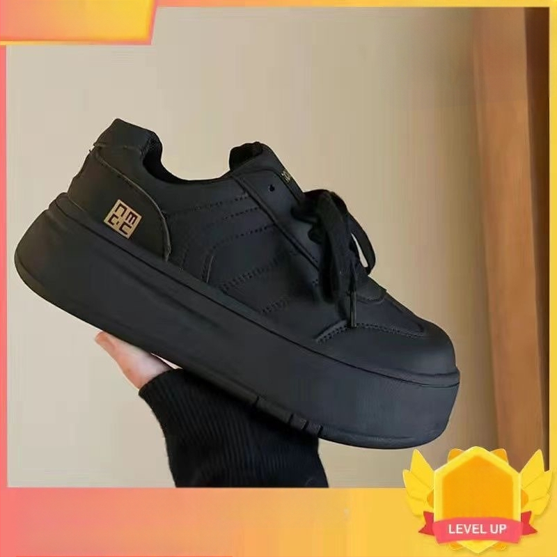 Visokomodne crne cipele na platformu sa suknjama, ženske nove svestrane sportske retro njemačke tenisice za trening za jesen 2025.