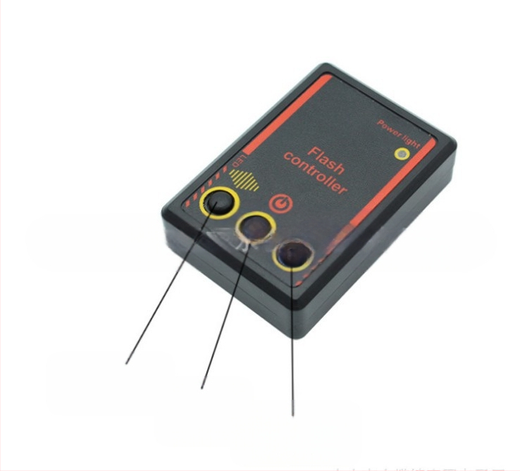 Automobilio blykstės lemputė, naujas laidinis nuotolinio valdymo pultas, 12 V, vienas, tempiamas, keturi, 16 LED, paryškinimas viduryje, „Net Light“ spaustuko tipo stroboskopinė lemputė