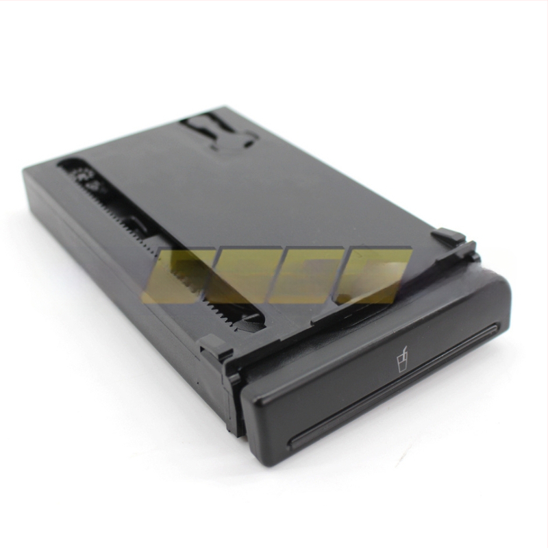 Tinka Audi A4B6/B7 02-08 vandens puodelio laikiklis, juodas 8E 1 862 534 H