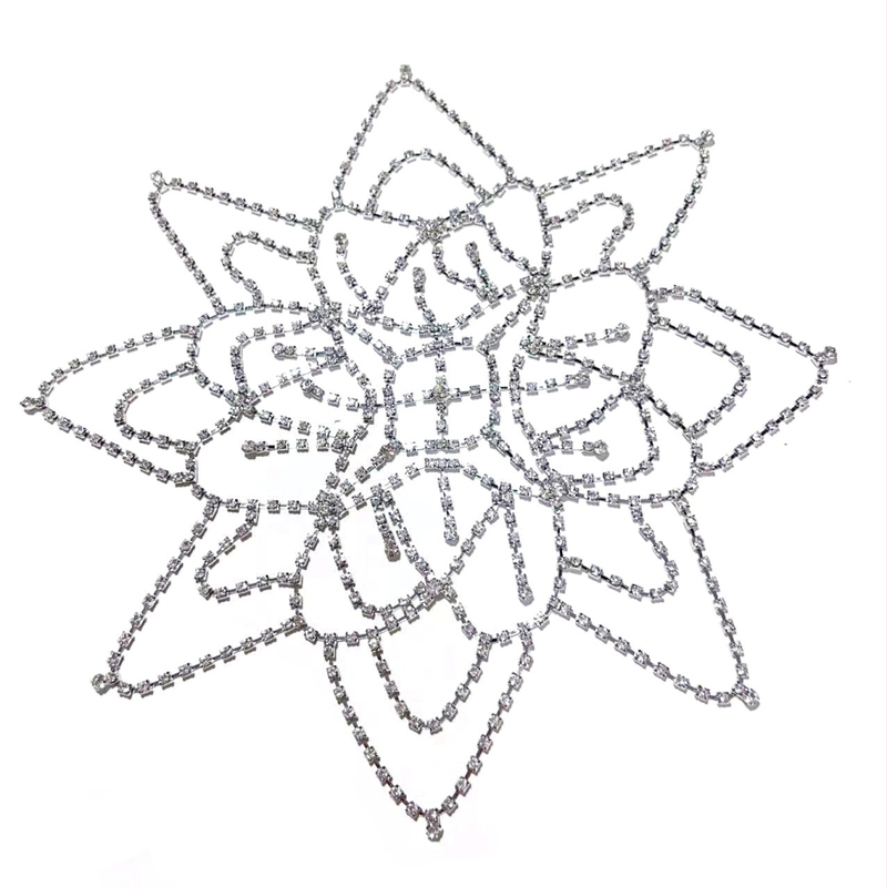 2024 m. tarpvalstybinė karšto letenėlės grandinėlės tinklelio skrybėlė europietiško stiliaus vestuvinė suknelė su plaukų aksesuarais, aukso ir sidabro spalvos, perdėti papuošalų aksesuarai