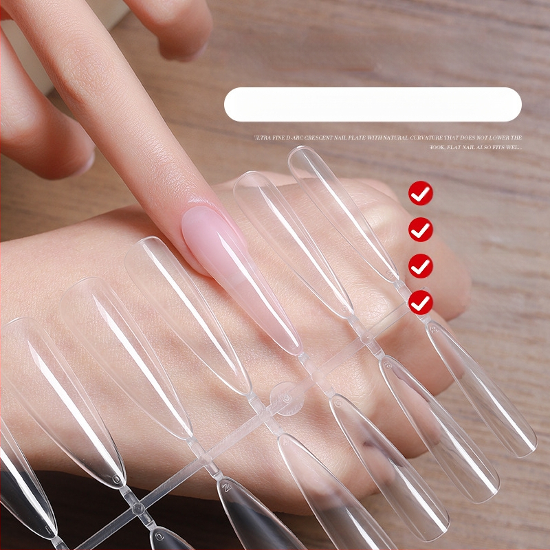 Nagų manikiūras, itin ilgi smailūs nagai, liekninantis įvaizdis, itin ploni, be pėdsakų nešiojami nagų priauginimai, nagų salonams skirti lopinėliai be graviravimo ir šlifavimo