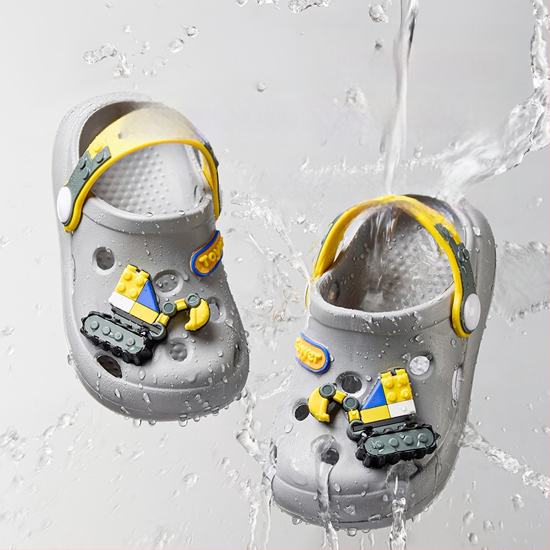 Ekskavatora bērnu čības zēnu 2025. gada vasaras mazuļu pludmales apavi Baotou mazuļu alu apavi neslīdoši iekštelpu apavi