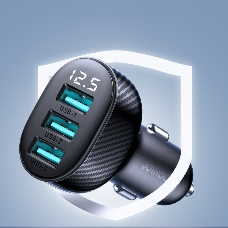 Machine Hall inteligentni digitalni zaslon za praćenje napona auto punjač s više izlaznih priključaka PD brzo punjenje mobilnog telefona auto punjač s tri priključka